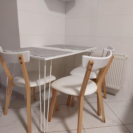 Яровиця 11 Lutsk Eksteriør bilde